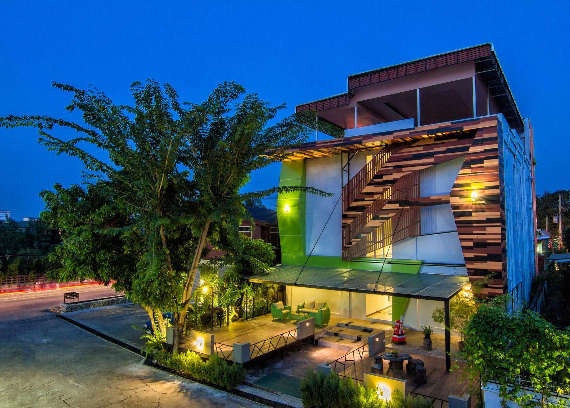 Delio Boutique Hotel Удон-Тхани Экстерьер фото